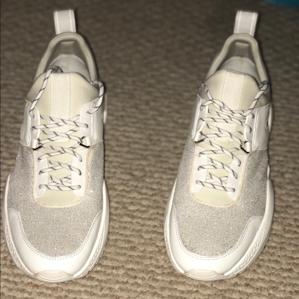 Kenneth Cole Sneaker